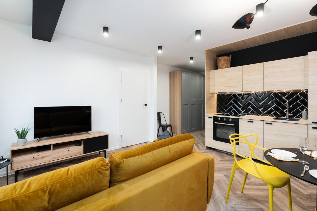 Loft Style Apartment Opienskiego Close To The Zurawiniec Nature Reserve By Noclegi Renters Poznan Exterior photo