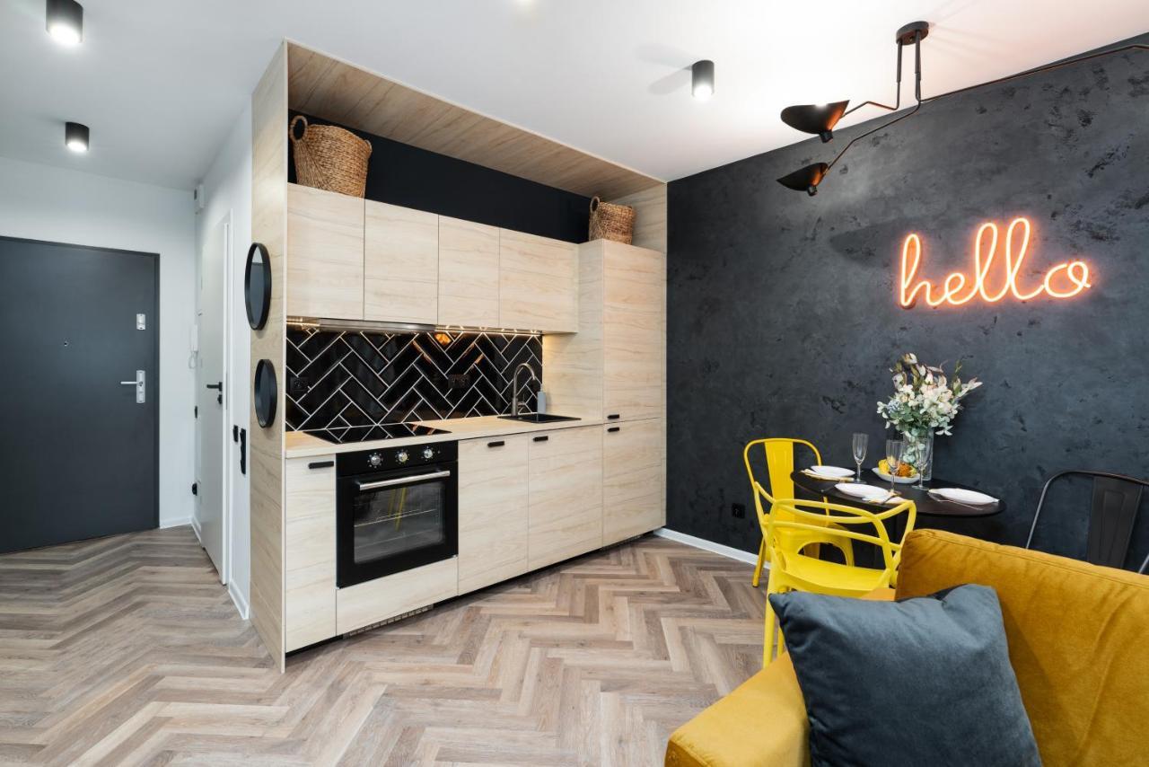 Loft Style Apartment Opienskiego Close To The Zurawiniec Nature Reserve By Noclegi Renters Poznan Exterior photo